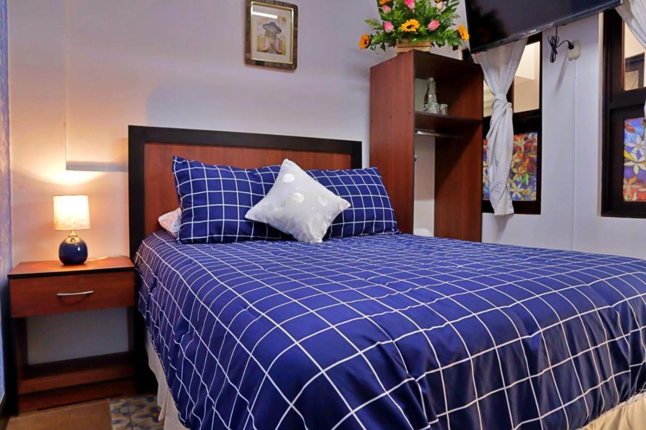 Hotel Posada El Arcangel 안티구아 과테말라 외부 사진