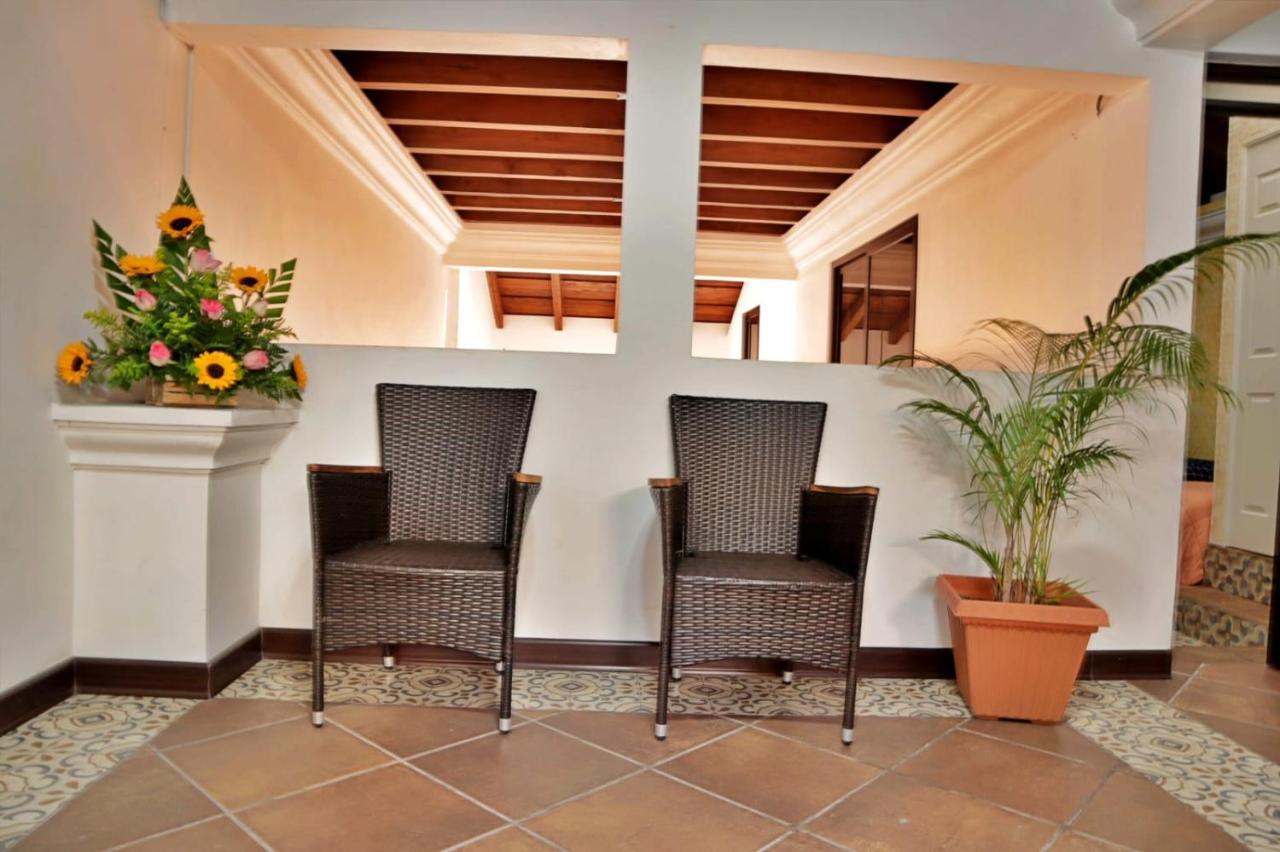 Hotel Posada El Arcangel 안티구아 과테말라 외부 사진
