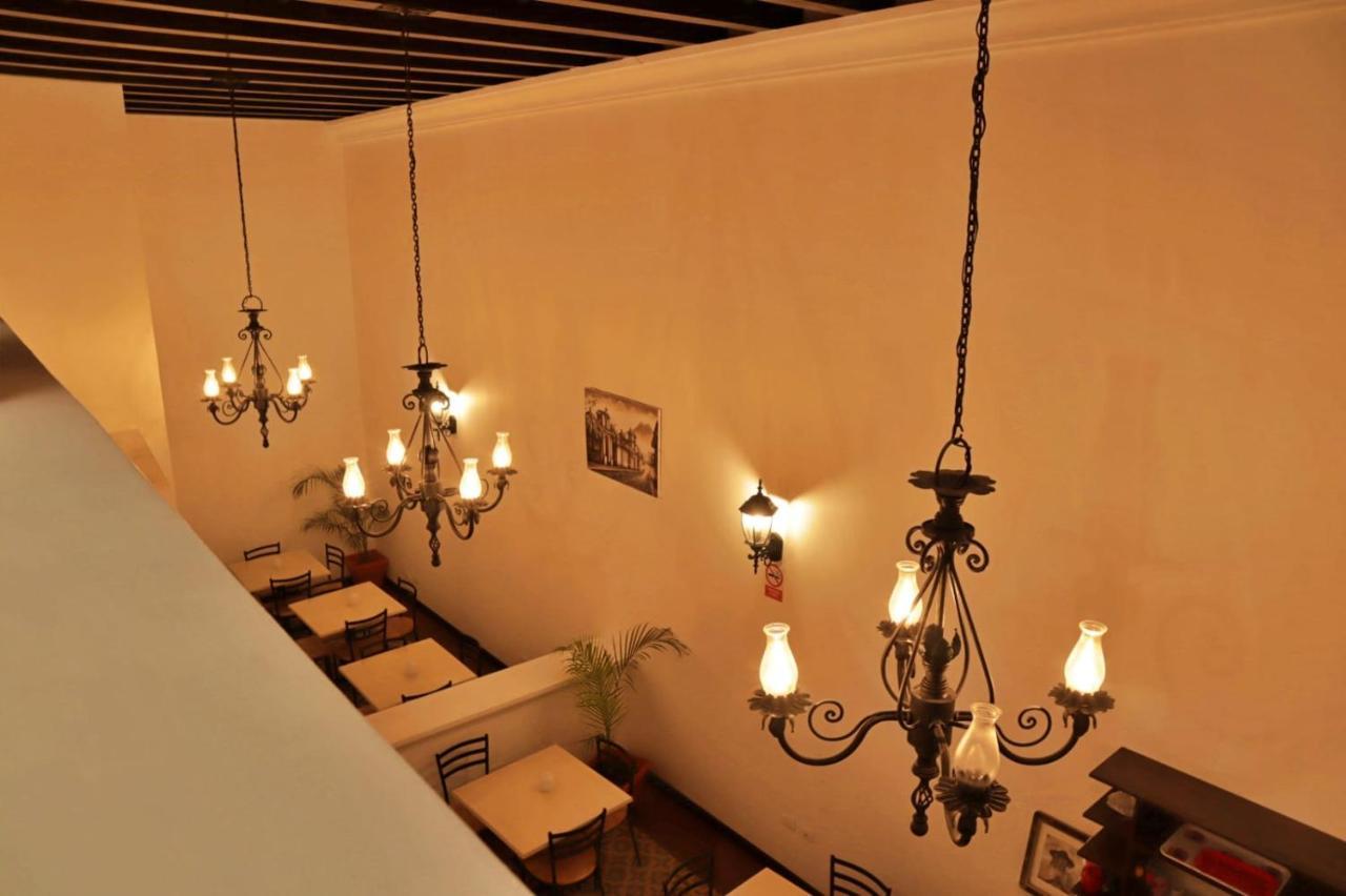 Hotel Posada El Arcangel 안티구아 과테말라 외부 사진