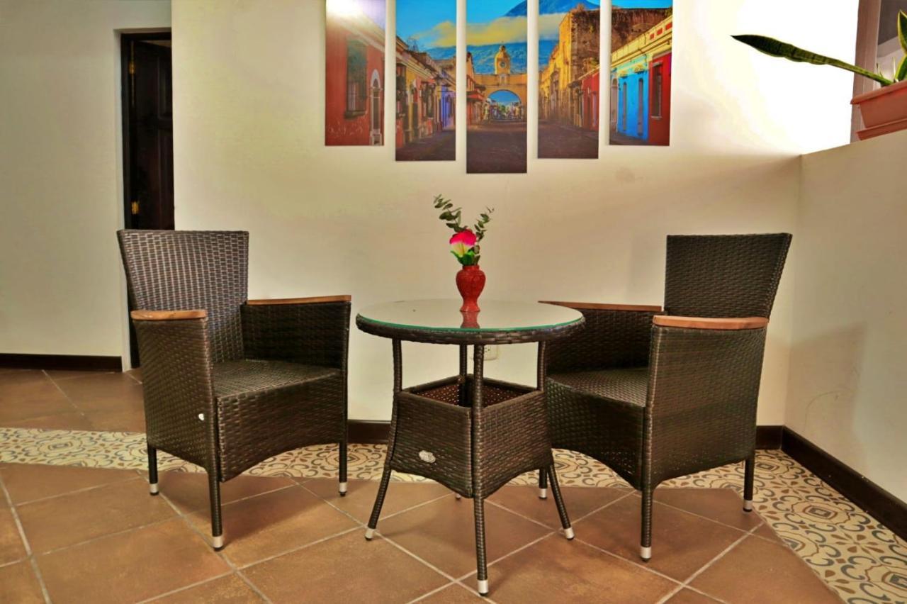 Hotel Posada El Arcangel 안티구아 과테말라 외부 사진