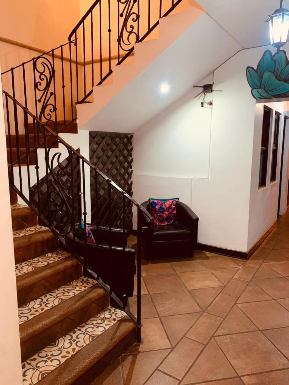 Hotel Posada El Arcangel 안티구아 과테말라 외부 사진